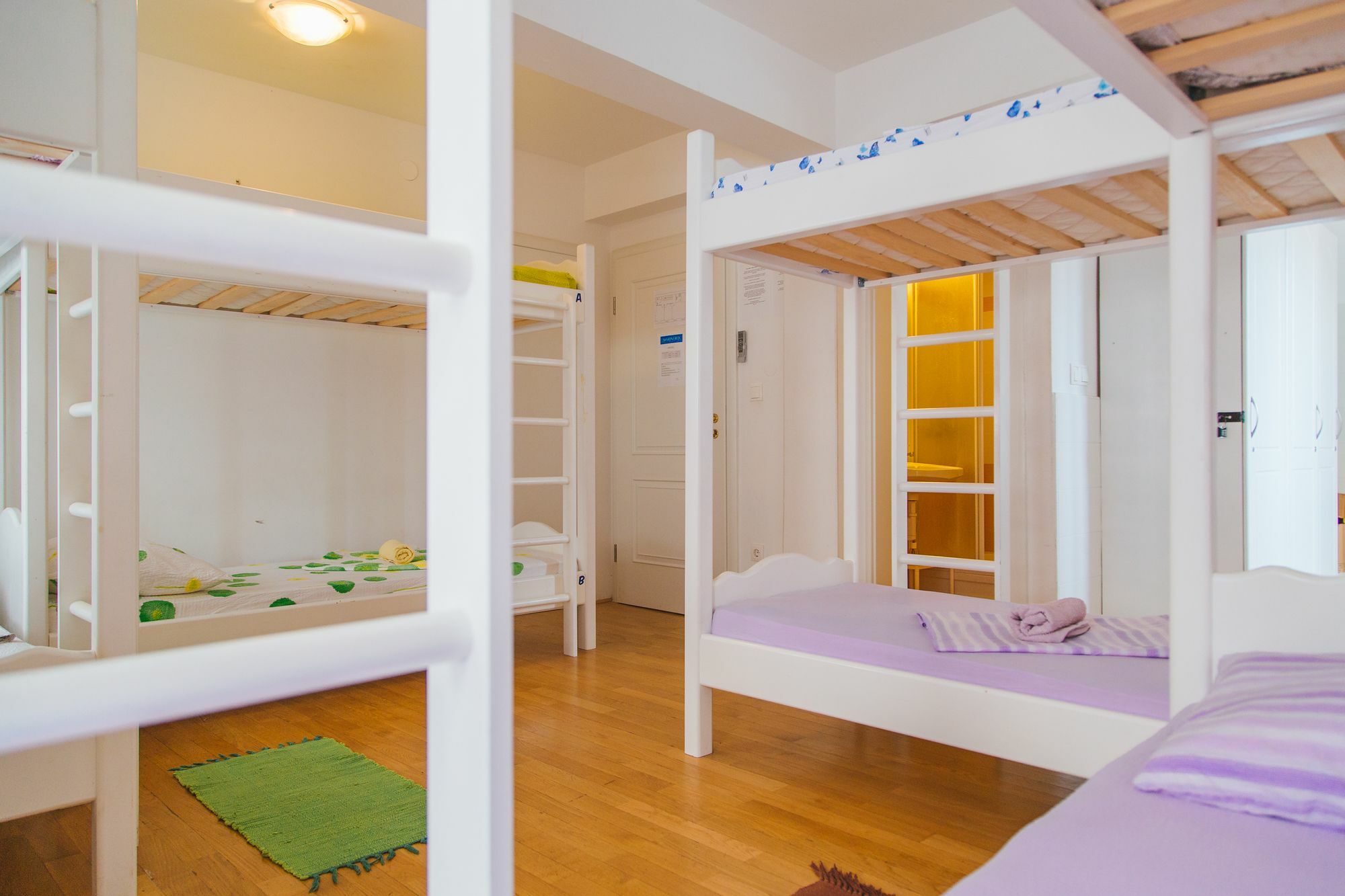 Cheap Sleep Marinero (Adults Only) Hostel Χβαρ Εξωτερικό φωτογραφία